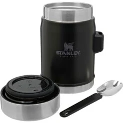 Stanley PMIClassic Legendary + Spork Lunchbeker 400 Ml Matte Black Pebble 5 Stanley PMIClassic Legendary + Spork Lunchbeker 400 Ml Matte Black Pebble -Buiten Kamperen Winkel 115069 990 03